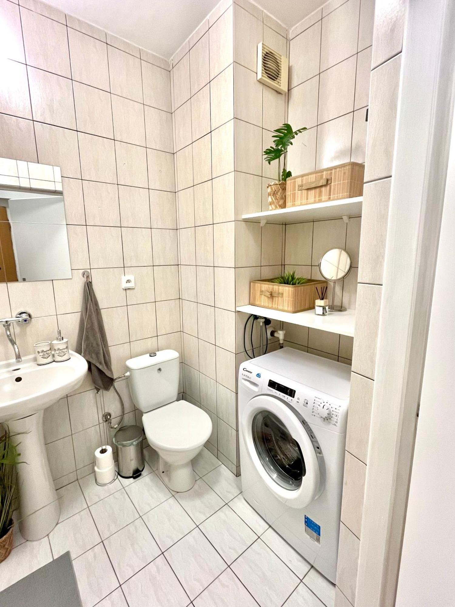 Apartment Simona - Old Town Братислава Екстериор снимка